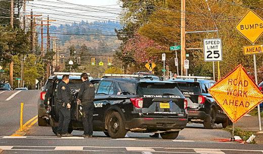 The intersection at S.E. Duke Street and 72nd Avenue was briefly closed while East Precinct officers apprehended a man who was apparently menacing somebody with a gun. He also reportedly had illegal drugs in his possession at the time.